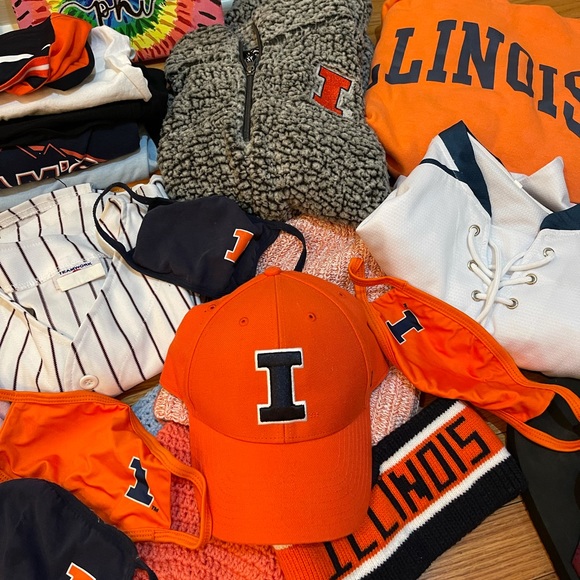 Illinois alpha phi bundle - Picture 2 of 15